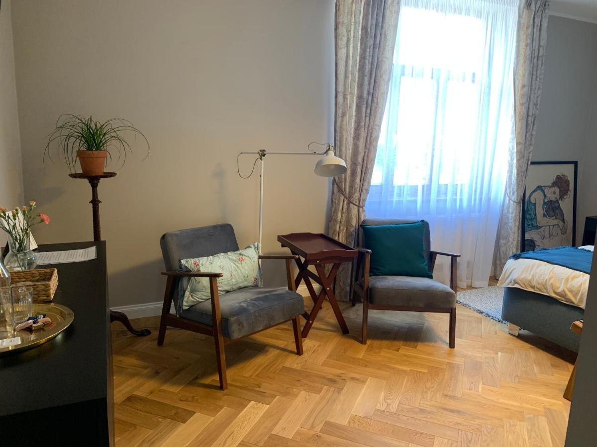 Emily Hotel Riga Luaran gambar